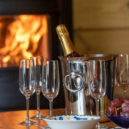 Les Avernas En Bas Romantic Getaway Lierneux Buitenkant foto
